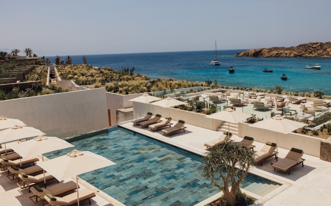 FOUQUET’S MYKONOS: YOUR SUMMER OBSESSION